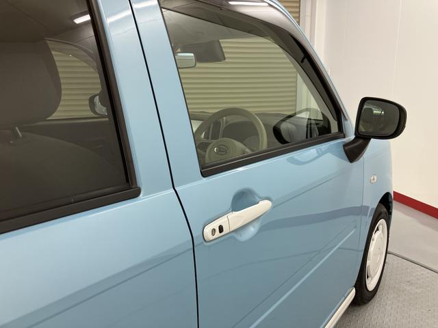 ミラトコットX SAIIIプッシュスタート アイドリングストップ コーナーセンサー LEDヘッドライト 純正ナビ CD DVD USB Bluetooth フルセグTV バックカメラ 電動格納ミラー 運転席・助手席エアバック(愛媛県)の中古車