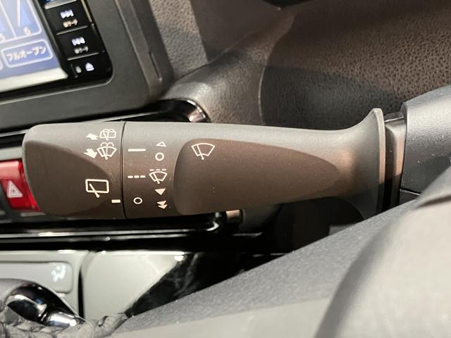 タントカスタムＸオートライト　ＬＥＤヘッドライト　プッシュスタート　アイドリングストップ　両側電動スライドドア　コーナーセンサー　ベンチシート　オートブレーキホールド　電動パーキングブレーキ　オートブレーキホールド（愛媛県）の中古車