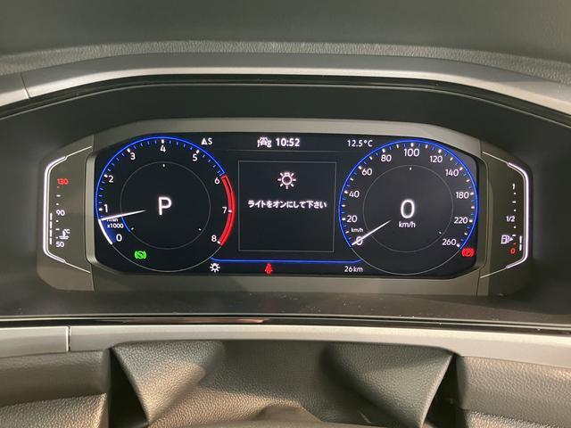 VW T−ロックTSI アクティブオートライト LEDヘッドライト 電動パーキングブレーキ オートブレーキホールド プッシュスタート アダプティブクルーズコントロール アイドリングストップ コーナーセンサー パークアシスト 純正ナビ(愛媛県)の中古車