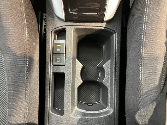 VW T−ロックTSI アクティブオートライト LEDヘッドライト 電動パーキングブレーキ オートブレーキホールド プッシュスタート アダプティブクルーズコントロール アイドリングストップ コーナーセンサー パークアシスト 純正ナビ(愛媛県)の中古車