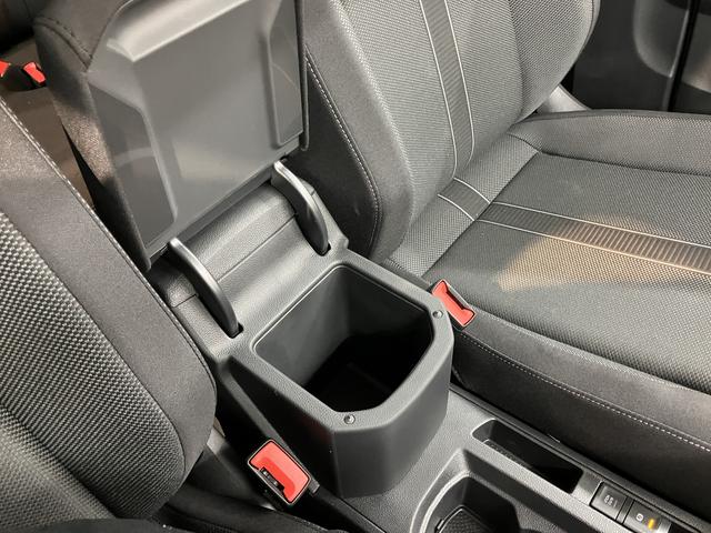 VW T−ロックTSI アクティブオートライト LEDヘッドライト 電動パーキングブレーキ オートブレーキホールド プッシュスタート アダプティブクルーズコントロール アイドリングストップ コーナーセンサー パークアシスト 純正ナビ(愛媛県)の中古車