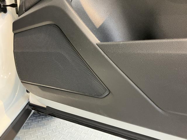 VW T−ロックTSI アクティブオートライト LEDヘッドライト 電動パーキングブレーキ オートブレーキホールド プッシュスタート アダプティブクルーズコントロール アイドリングストップ コーナーセンサー パークアシスト 純正ナビ(愛媛県)の中古車