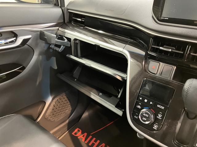 ムーヴカスタム　ＲＳ　ハイパーＳＡIIIＣＤ　ＤＶＤ　パノラマモニター　ＵＳＢ　Ｂｌｕｅｔｏｏｔｈ　プッシュスタート　アイドリングストップ　オートライト　ＬＥＤヘッドライト　運転席シートヒーター　ベンチシート　電動格納ドアミラー　キーフリー（愛媛県）の中古車