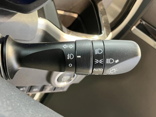 ムーヴカスタム　ＲＳ　ハイパーＳＡIIIＣＤ　ＤＶＤ　パノラマモニター　ＵＳＢ　Ｂｌｕｅｔｏｏｔｈ　プッシュスタート　アイドリングストップ　オートライト　ＬＥＤヘッドライト　運転席シートヒーター　ベンチシート　電動格納ドアミラー　キーフリー（愛媛県）の中古車