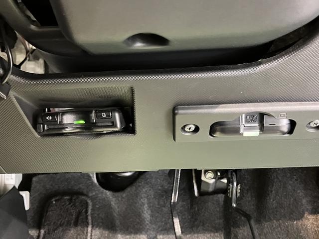 ロッキーG純正ナビ バックモニター フルセグTV CD DVD USB Bluetooth ドラレコ ETC 前席シートヒーター クルーズコントロール オートライト LEDヘッドライト アイドリングストップ(愛媛県)の中古車