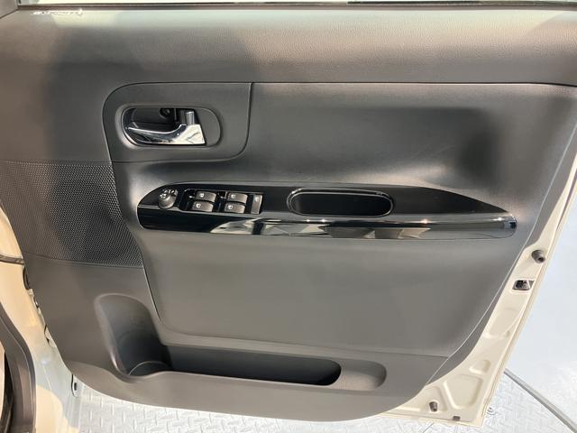 ムーヴキャンバスＧブラックアクセントＶＳ　ＳＡIII純正ナビ　パノラマモニター　フルセグＴＶ　ＣＤ　ＤＶＤ　ＵＳＢ　Ｂｌｕｅｔｏｏｔｈ　ドラレコ　ＥＴＣ　両側電動スライドドア　運転席シートヒーター　オートライト　ＬＥＤヘッドライト　アイドリングストップ（愛媛県）の中古車