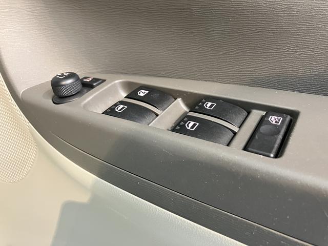 タントＸ社外ナビ　ワンセグＴＶ　ＣＤ　ラジオ　左側電動スライドドア　オートライト　ＬＥＤヘッドライト　プッシュスタート　アイドリングストップ　ベンチシート　電動格納ドアミラー　キーフリーシステム（愛媛県）の中古車