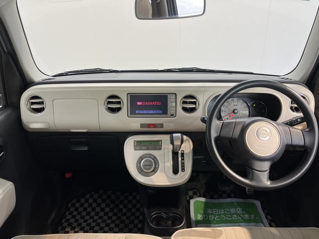 ミラココアココアプラスＸ２ＷＤ　オートライト　ハロゲンヘッドライト　フロントフォグランプ　盗難防止装置　ベンチシート　純正ナビ　ＣＤ　ワンセグＴＶ　ＵＳＢ　ＡＭ　ＦＭ　バックカメラ　電動格納ミラー　運転席・助手席エアバック（愛媛県）の中古車