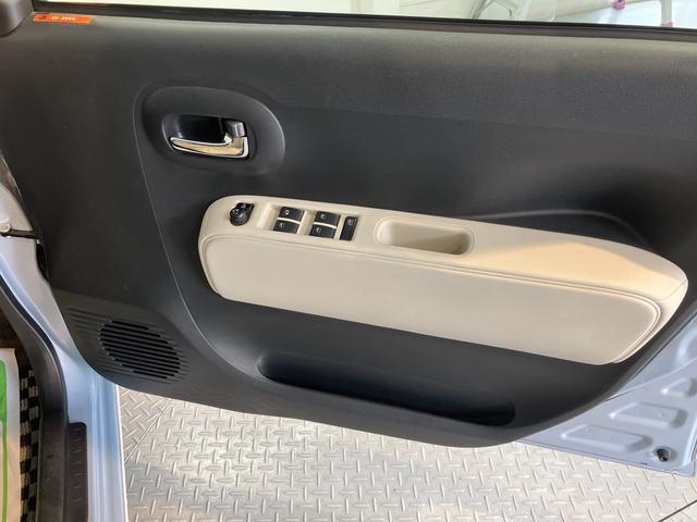 ミラココアココアプラスＸ２ＷＤ　オートライト　ハロゲンヘッドライト　フロントフォグランプ　盗難防止装置　ベンチシート　純正ナビ　ＣＤ　ワンセグＴＶ　ＵＳＢ　ＡＭ　ＦＭ　バックカメラ　電動格納ミラー　運転席・助手席エアバック（愛媛県）の中古車