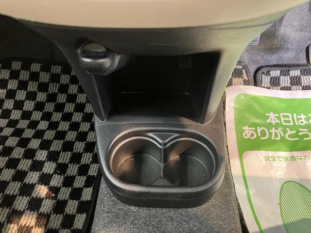 ミラココアココアプラスＸ２ＷＤ　オートライト　ハロゲンヘッドライト　フロントフォグランプ　盗難防止装置　ベンチシート　純正ナビ　ＣＤ　ワンセグＴＶ　ＵＳＢ　ＡＭ　ＦＭ　バックカメラ　電動格納ミラー　運転席・助手席エアバック（愛媛県）の中古車