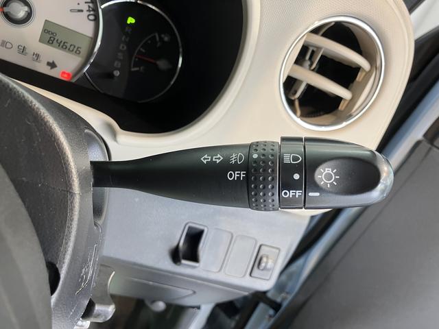 ミラココアココアプラスＸ２ＷＤ　オートライト　ハロゲンヘッドライト　フロントフォグランプ　盗難防止装置　ベンチシート　純正ナビ　ＣＤ　ワンセグＴＶ　ＵＳＢ　ＡＭ　ＦＭ　バックカメラ　電動格納ミラー　運転席・助手席エアバック（愛媛県）の中古車