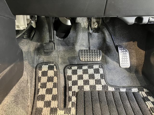 ミラココアココアプラスＸ２ＷＤ　オートライト　ハロゲンヘッドライト　フロントフォグランプ　盗難防止装置　ベンチシート　純正ナビ　ＣＤ　ワンセグＴＶ　ＵＳＢ　ＡＭ　ＦＭ　バックカメラ　電動格納ミラー　運転席・助手席エアバック（愛媛県）の中古車