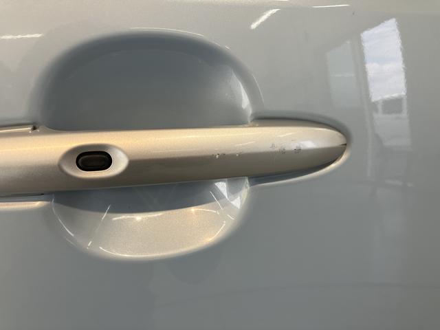 ミラココアココアプラスＸ２ＷＤ　オートライト　ハロゲンヘッドライト　フロントフォグランプ　盗難防止装置　ベンチシート　純正ナビ　ＣＤ　ワンセグＴＶ　ＵＳＢ　ＡＭ　ＦＭ　バックカメラ　電動格納ミラー　運転席・助手席エアバック（愛媛県）の中古車