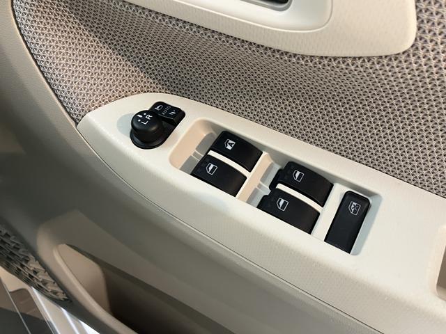 ムーヴＸ　ＳＡIIプッシュスタート　アイドリングストップ　オートライト　ハロゲンヘッドライト　盗難防止装置　純正ナビ　フルセグＴＶ　ＣＤ　ＤＶＤ　ＳＤ　ＵＳＢ　Ｂｌｕｅｔｏｏｔｈ　バックカメラ　純正ドライブレコーダー（愛媛県）の中古車