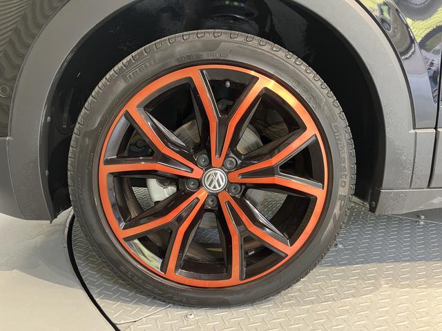 ＶＷ Ｔ−クロスＴＳＩ　１ｓｔプッシュスタート　アアイドリングストップ　コーナーセンサー　パーキングアシスト　アダプティブクルーズコントロール　レーンキープアシスト　オートライト　ＬＥＤヘッドライト　フロントフォグランプ　２ＷＤ（愛媛県）の中古車