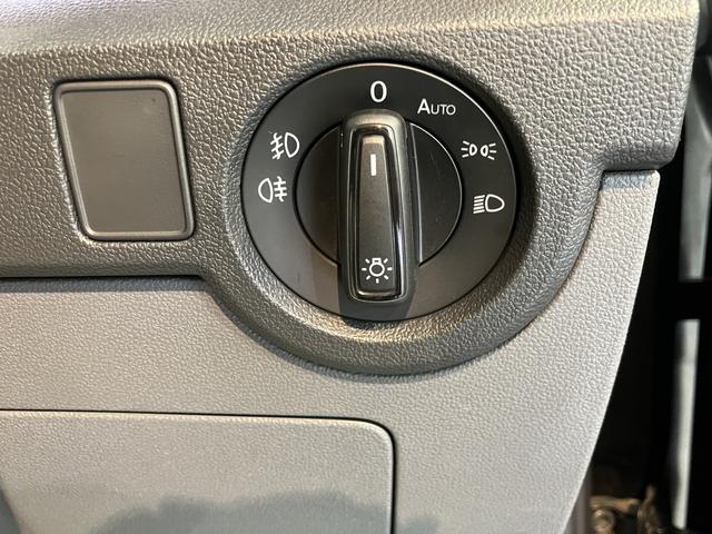 ＶＷ Ｔ−クロスＴＳＩ　１ｓｔプッシュスタート　アアイドリングストップ　コーナーセンサー　パーキングアシスト　アダプティブクルーズコントロール　レーンキープアシスト　オートライト　ＬＥＤヘッドライト　フロントフォグランプ　２ＷＤ（愛媛県）の中古車