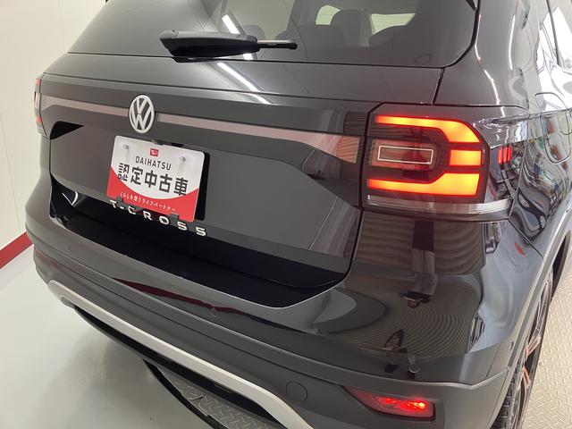 ＶＷ Ｔ−クロスＴＳＩ　１ｓｔプッシュスタート　アアイドリングストップ　コーナーセンサー　パーキングアシスト　アダプティブクルーズコントロール　レーンキープアシスト　オートライト　ＬＥＤヘッドライト　フロントフォグランプ　２ＷＤ（愛媛県）の中古車
