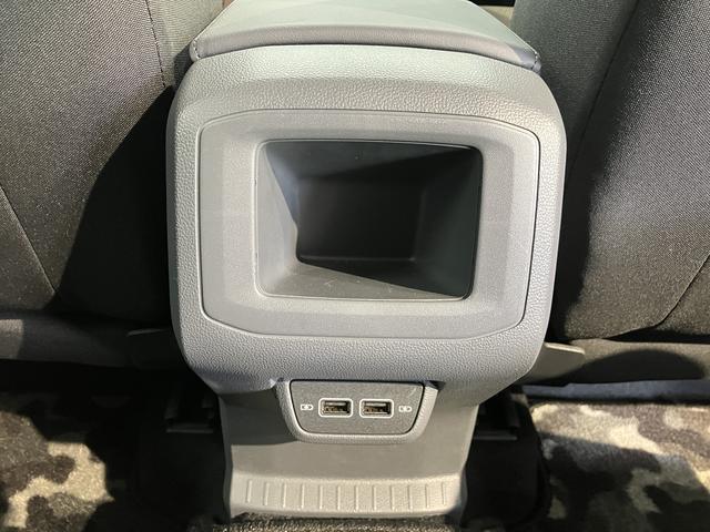 ＶＷ Ｔ−クロスＴＳＩ　１ｓｔプッシュスタート　アアイドリングストップ　コーナーセンサー　パーキングアシスト　アダプティブクルーズコントロール　レーンキープアシスト　オートライト　ＬＥＤヘッドライト　フロントフォグランプ　２ＷＤ（愛媛県）の中古車