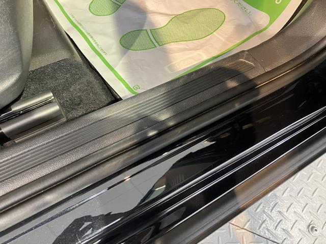 ＶＷ Ｔ−クロスＴＳＩ　１ｓｔプッシュスタート　アアイドリングストップ　コーナーセンサー　パーキングアシスト　アダプティブクルーズコントロール　レーンキープアシスト　オートライト　ＬＥＤヘッドライト　フロントフォグランプ　２ＷＤ（愛媛県）の中古車