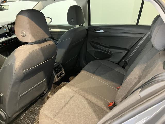 ＶＷ ゴルフＴＤＩアクティブアドバンス純正ナビ　バックモニター　フルセグＴＶ　ＥＴＣ　前席シートヒーター　障害物センサー　クルーズコントロール　ハンドルヒーター　オートライト　ＬＥＤヘッドライト　電動パーキング　アイドリングストップ（愛媛県）の中古車