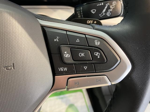 ＶＷ ゴルフＴＤＩアクティブアドバンス純正ナビ　バックモニター　フルセグＴＶ　ＥＴＣ　前席シートヒーター　障害物センサー　クルーズコントロール　ハンドルヒーター　オートライト　ＬＥＤヘッドライト　電動パーキング　アイドリングストップ（愛媛県）の中古車