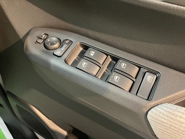 ムーヴＬアイドリングストップ　コーナーセンサー　ベンチシート　オートライト　ＬＥＤヘッドライト　オーディオレス　バックカメラ　マニュアルエアコン　電動格納ミラー　運転席・助手席・サイドエアバッグ（愛媛県）の中古車