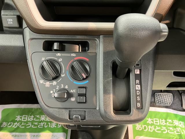 ムーヴＬアイドリングストップ　コーナーセンサー　ベンチシート　オートライト　ＬＥＤヘッドライト　オーディオレス　バックカメラ　マニュアルエアコン　電動格納ミラー　運転席・助手席・サイドエアバッグ（愛媛県）の中古車