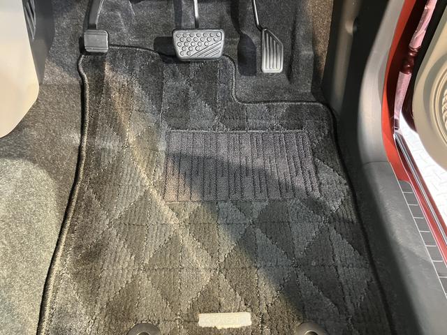 キャストスタイルＧ　ＳＡIIプッシュスタート　アイドリングストップ　盗難防止装置　オートライト　ＬＥＤヘッドライト　フロントフォグランプ　レーンキープアシスト　ベンチシート　純正ナビ　ＣＤ　ＤＶＤ　ＵＳＢ　ＳＤ　バックカメラ（愛媛県）の中古車