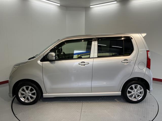 ワゴンＲＦＸリミテッド２ＷＤ　プッシュスタート　ベンチシート　ハロゲンヘッドライト　アイドリングストップ　ハロゲンヘッドライト　社外ナビ　ＣＤ　ＤＶＤ　Ｂｌｕｅｔｏｏｔｈ　ＳＤ　前方ドライブレコーダー　ＥＴＣ車載器（愛媛県）の中古車