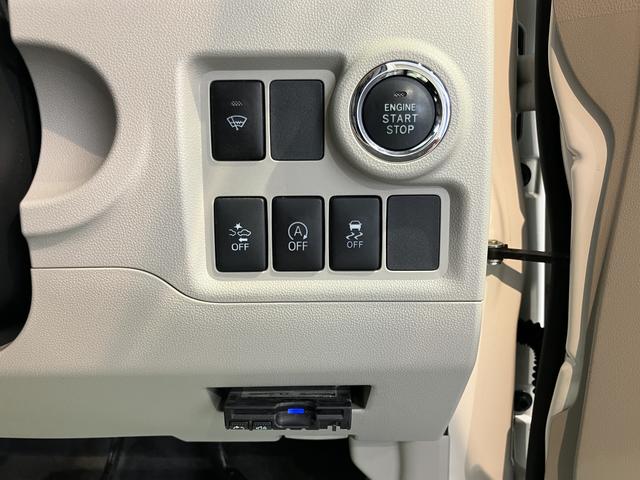 ブーンＸ　Ｇパッケージ　ＳＡIIプッシュスタート　アイドリングストップ　　オートライト　ＬＥＤヘッドライト　フロントフォグランプ　ベンチシート　盗難防止装置　レーンキープアシスト　純正ナビ　ＣＤ　ＤＶＤ　ＳＤ　ＵＳＢ　バックカメラ（愛媛県）の中古車