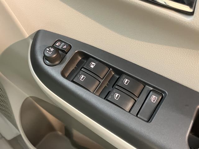 ブーンＸ　Ｇパッケージ　ＳＡIIプッシュスタート　アイドリングストップ　　オートライト　ＬＥＤヘッドライト　フロントフォグランプ　ベンチシート　盗難防止装置　レーンキープアシスト　純正ナビ　ＣＤ　ＤＶＤ　ＳＤ　ＵＳＢ　バックカメラ（愛媛県）の中古車