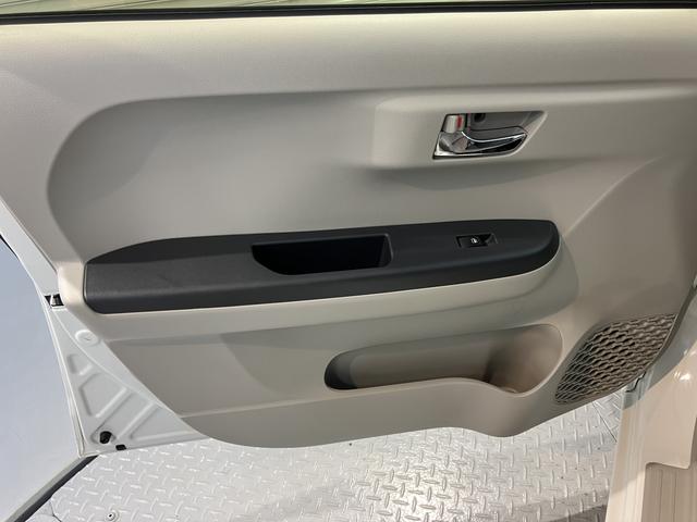 ブーンＸ　Ｇパッケージ　ＳＡIIプッシュスタート　アイドリングストップ　　オートライト　ＬＥＤヘッドライト　フロントフォグランプ　ベンチシート　盗難防止装置　レーンキープアシスト　純正ナビ　ＣＤ　ＤＶＤ　ＳＤ　ＵＳＢ　バックカメラ（愛媛県）の中古車