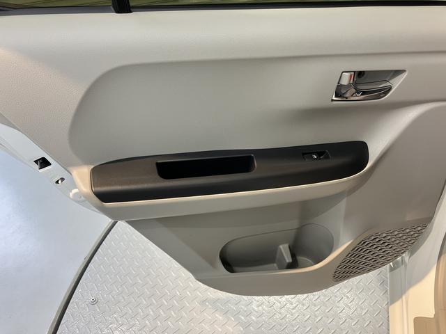 ブーンＸ　Ｇパッケージ　ＳＡIIプッシュスタート　アイドリングストップ　　オートライト　ＬＥＤヘッドライト　フロントフォグランプ　ベンチシート　盗難防止装置　レーンキープアシスト　純正ナビ　ＣＤ　ＤＶＤ　ＳＤ　ＵＳＢ　バックカメラ（愛媛県）の中古車