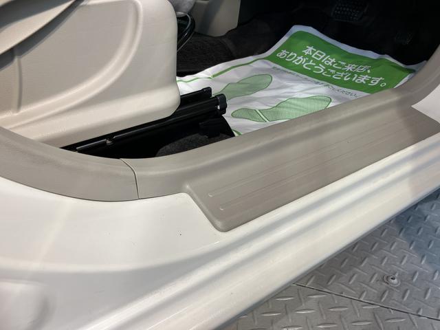 ブーンＸ　Ｇパッケージ　ＳＡIIプッシュスタート　アイドリングストップ　　オートライト　ＬＥＤヘッドライト　フロントフォグランプ　ベンチシート　盗難防止装置　レーンキープアシスト　純正ナビ　ＣＤ　ＤＶＤ　ＳＤ　ＵＳＢ　バックカメラ（愛媛県）の中古車