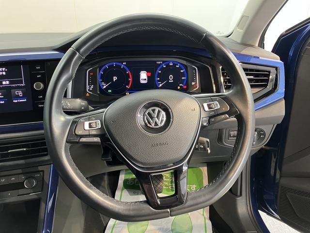 ＶＷ ポロＴＳＩコンフォートラインアイドリングストップ　パークアシスト　コーナーセンサー　アダプティブクルーズコントロール　オートライト　リヤフォグランプ　ワイヤレス充電　純正ナビ　ＣＤ　ＤＶＤ　ＳＤ　ＵＳＢ　フルセグ　バックカメラ（愛媛県）の中古車