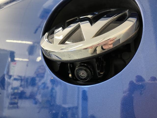 ＶＷ ポロＴＳＩコンフォートラインアイドリングストップ　パークアシスト　コーナーセンサー　アダプティブクルーズコントロール　オートライト　リヤフォグランプ　ワイヤレス充電　純正ナビ　ＣＤ　ＤＶＤ　ＳＤ　ＵＳＢ　フルセグ　バックカメラ（愛媛県）の中古車