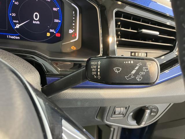 ＶＷ ポロＴＳＩコンフォートラインアイドリングストップ　パークアシスト　コーナーセンサー　アダプティブクルーズコントロール　オートライト　リヤフォグランプ　ワイヤレス充電　純正ナビ　ＣＤ　ＤＶＤ　ＳＤ　ＵＳＢ　フルセグ　バックカメラ（愛媛県）の中古車