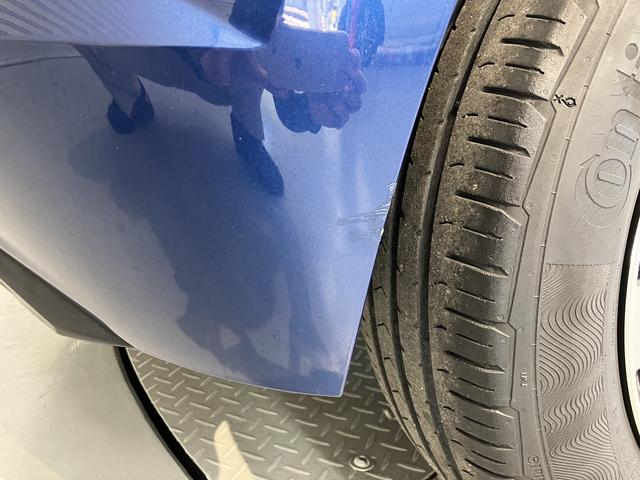 ＶＷ ポロＴＳＩコンフォートラインアイドリングストップ　パークアシスト　コーナーセンサー　アダプティブクルーズコントロール　オートライト　リヤフォグランプ　ワイヤレス充電　純正ナビ　ＣＤ　ＤＶＤ　ＳＤ　ＵＳＢ　フルセグ　バックカメラ（愛媛県）の中古車