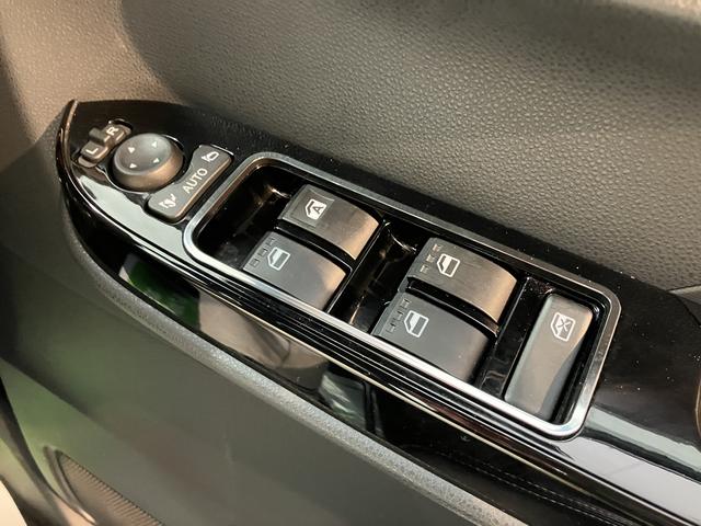 タントカスタムＲＳプッシュスタート　両側電動スライドドア　コーナーセンサー　アイドリングストップ　オートライト　オートマチックハイビーム　ＬＥＤヘッドライト　フロントフォグランプ　運転席・助手席シートヒーター　２ＷＤ（愛媛県）の中古車