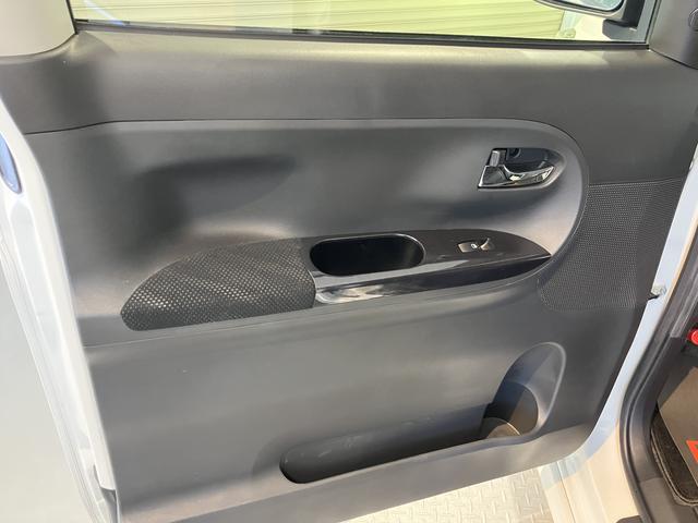 タントカスタムＲＳ　トップエディションＳＡIIIプッシュスタート　両側電動スライドドア　アイドリングストップ　オートライト　オートマチックハイビーム　ＬＥＤヘッドライト　フロントフォグランプ　運転席シートヒーター　ベンチシート　社外ナビ　フルセグ（愛媛県）の中古車