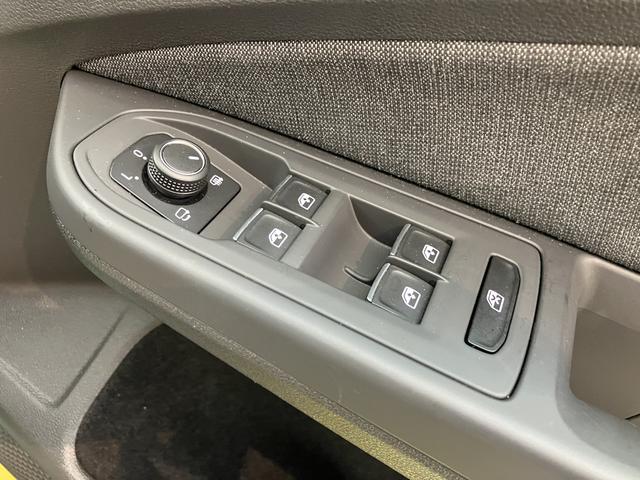 ＶＷ ゴルフＴＤＩアクティブアドバンスプッシュスタート　電動パーキングブレーキ　オートブレーキホールド　ワイヤレス充電　運転席・助手席シートヒーター　アイドリングストップ　アダプティブクルーズコントロール　オートライト　リヤフォグランプ（愛媛県）の中古車