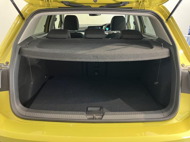 ＶＷ ゴルフＴＤＩアクティブアドバンスプッシュスタート　電動パーキングブレーキ　オートブレーキホールド　ワイヤレス充電　運転席・助手席シートヒーター　アイドリングストップ　アダプティブクルーズコントロール　オートライト　リヤフォグランプ（愛媛県）の中古車