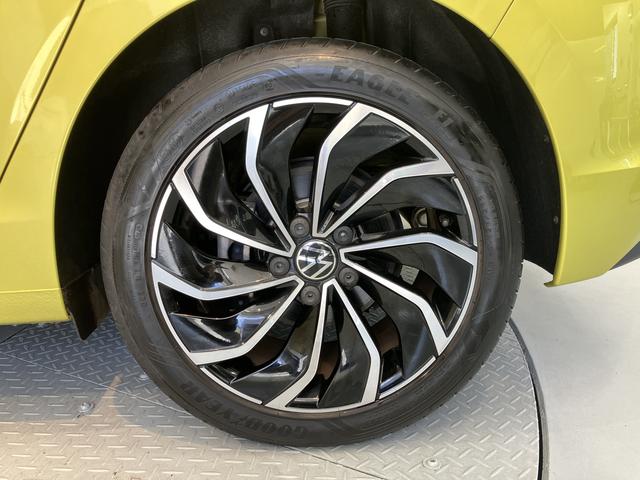 ＶＷ ゴルフＴＤＩアクティブアドバンスプッシュスタート　電動パーキングブレーキ　オートブレーキホールド　ワイヤレス充電　運転席・助手席シートヒーター　アイドリングストップ　アダプティブクルーズコントロール　オートライト　リヤフォグランプ（愛媛県）の中古車