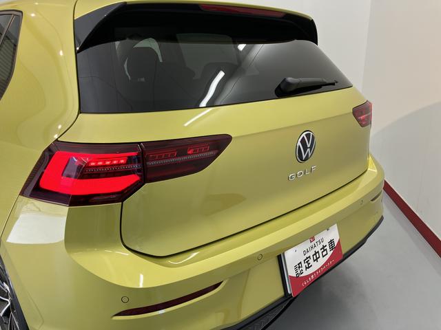 ＶＷ ゴルフＴＤＩアクティブアドバンスプッシュスタート　電動パーキングブレーキ　オートブレーキホールド　ワイヤレス充電　運転席・助手席シートヒーター　アイドリングストップ　アダプティブクルーズコントロール　オートライト　リヤフォグランプ（愛媛県）の中古車