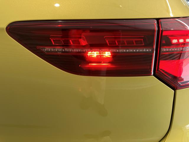 ＶＷ ゴルフＴＤＩアクティブアドバンスプッシュスタート　電動パーキングブレーキ　オートブレーキホールド　ワイヤレス充電　運転席・助手席シートヒーター　アイドリングストップ　アダプティブクルーズコントロール　オートライト　リヤフォグランプ（愛媛県）の中古車