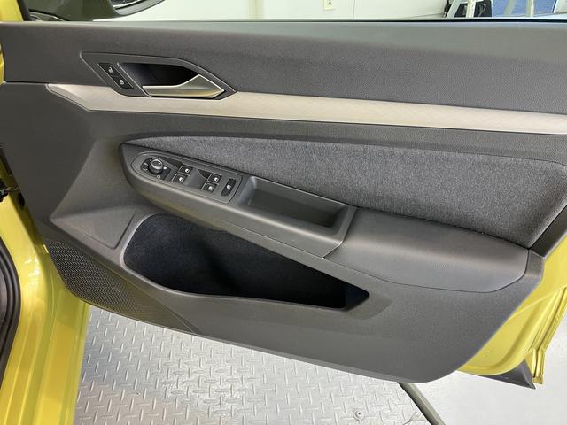 ＶＷ ゴルフＴＤＩアクティブアドバンスプッシュスタート　電動パーキングブレーキ　オートブレーキホールド　ワイヤレス充電　運転席・助手席シートヒーター　アイドリングストップ　アダプティブクルーズコントロール　オートライト　リヤフォグランプ（愛媛県）の中古車