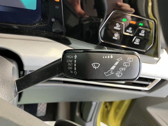 ＶＷ ゴルフＴＤＩアクティブアドバンスプッシュスタート　電動パーキングブレーキ　オートブレーキホールド　ワイヤレス充電　運転席・助手席シートヒーター　アイドリングストップ　アダプティブクルーズコントロール　オートライト　リヤフォグランプ（愛媛県）の中古車