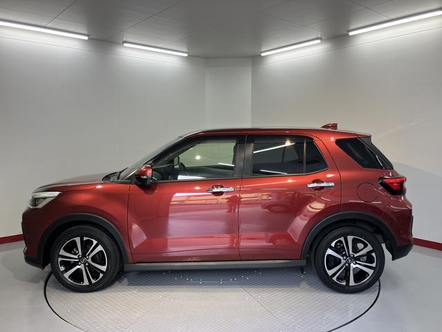 ロッキープレミアムＧメモリーナビ　パノラマモニター　ドライブレコーダー　ＥＴＣ車載器　アダプティブクルーズコントロール　ＬＥＤヘッドライト　フォグランプ　前席シートヒーター　プッシュスタート　スマートアシスト（愛媛県）の中古車