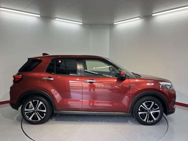 ロッキープレミアムＧメモリーナビ　パノラマモニター　ドライブレコーダー　ＥＴＣ車載器　アダプティブクルーズコントロール　ＬＥＤヘッドライト　フォグランプ　前席シートヒーター　プッシュスタート　スマートアシスト（愛媛県）の中古車