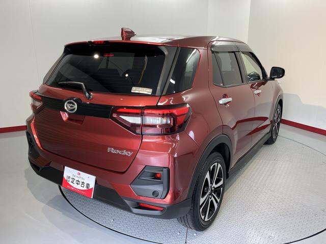 ロッキープレミアムＧメモリーナビ　パノラマモニター　ドライブレコーダー　ＥＴＣ車載器　アダプティブクルーズコントロール　ＬＥＤヘッドライト　フォグランプ　前席シートヒーター　プッシュスタート　スマートアシスト（愛媛県）の中古車